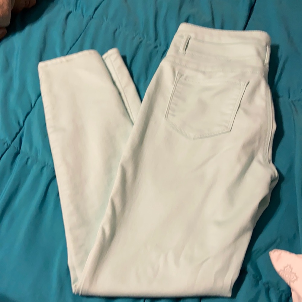 Refuge Size 10
